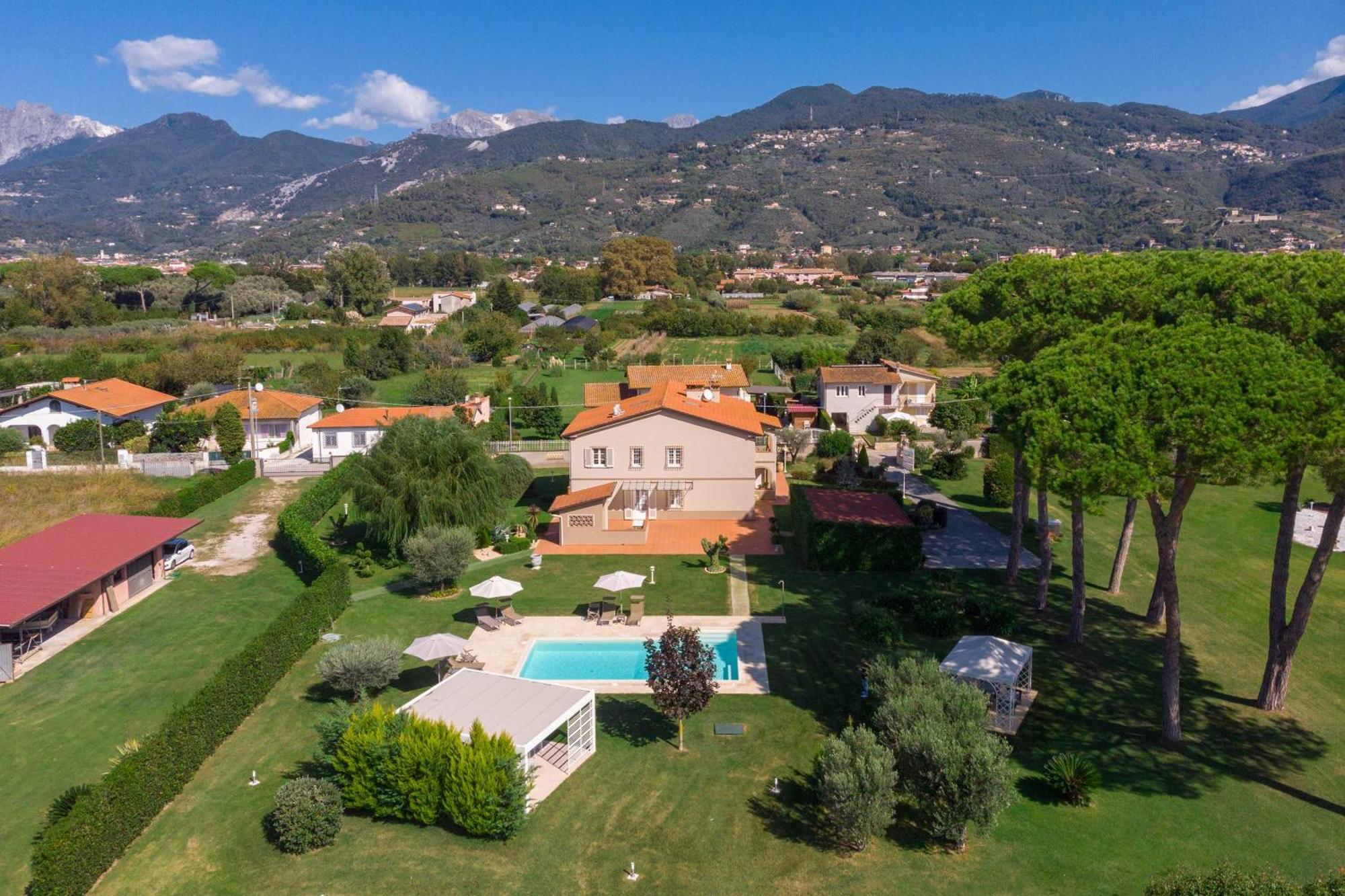La Campagnola Bed & Breakfast Pietrasanta Exterior photo