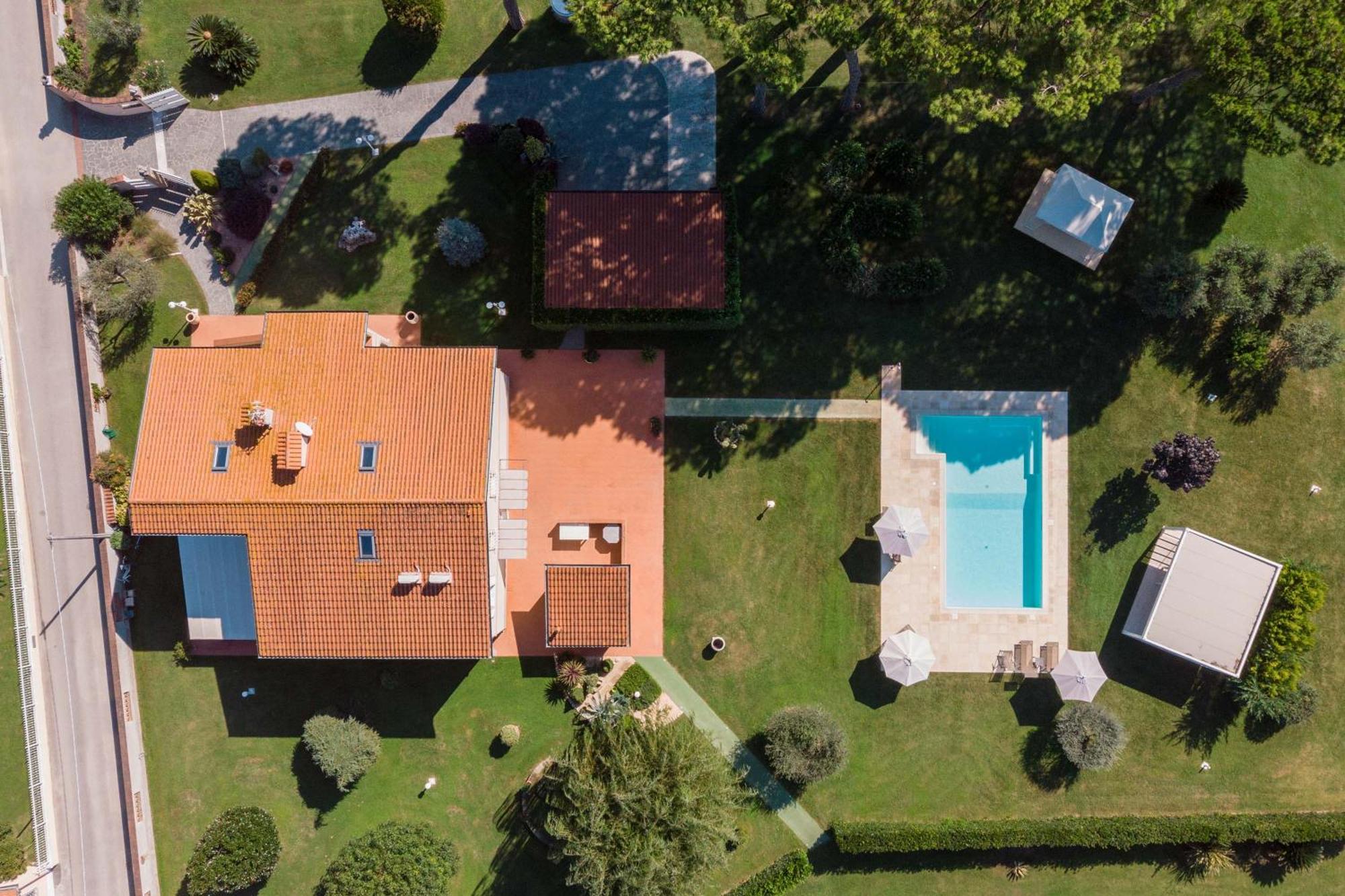 La Campagnola Bed & Breakfast Pietrasanta Exterior photo